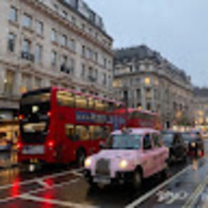 Meet your Posher, Adriana